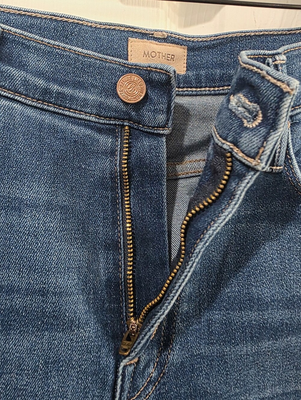 New! Mother The Weekender Fray Boot Cut Jeans - Picture 5 of 8